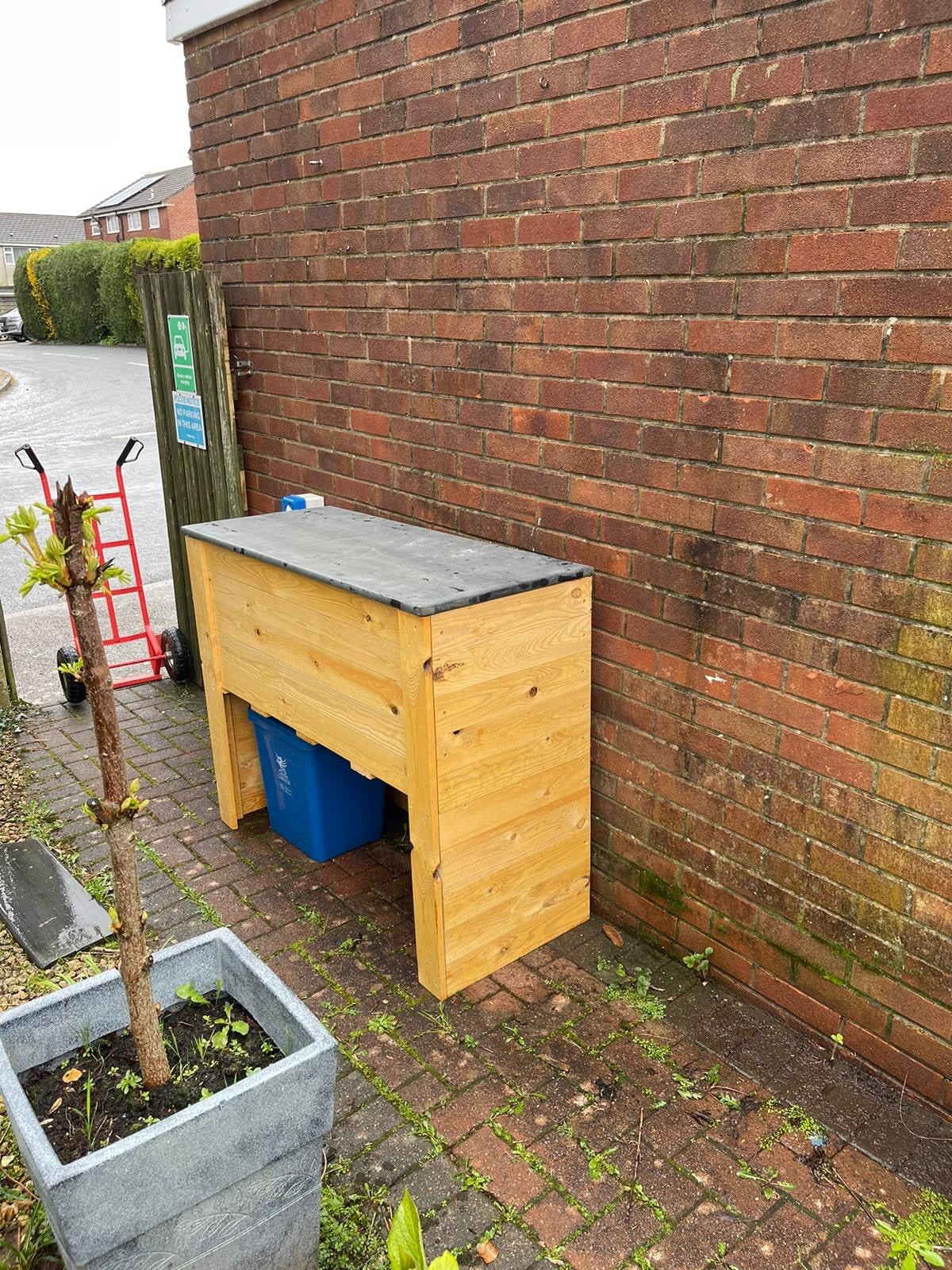 Double Decker with EPDM covered Waterproof lid. Cardiff