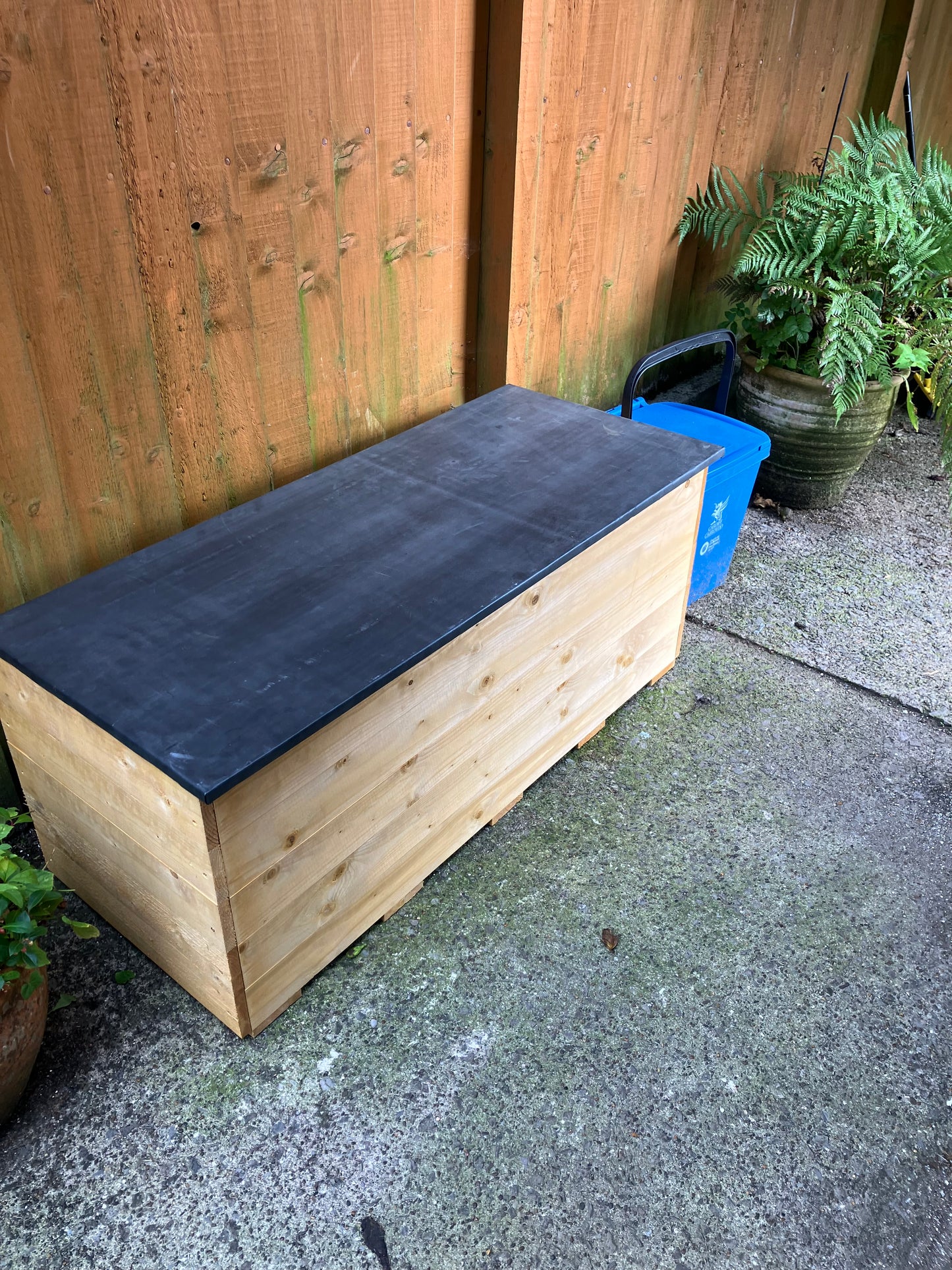 Solid Recycling Bag Storage Bench with Waterproof Lid ...Flat Packed